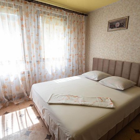 Героїв Дніпра, 53, 3-Й Поверх, Квартира Біля Пляжу Живчик Черкаси Екстериор снимка